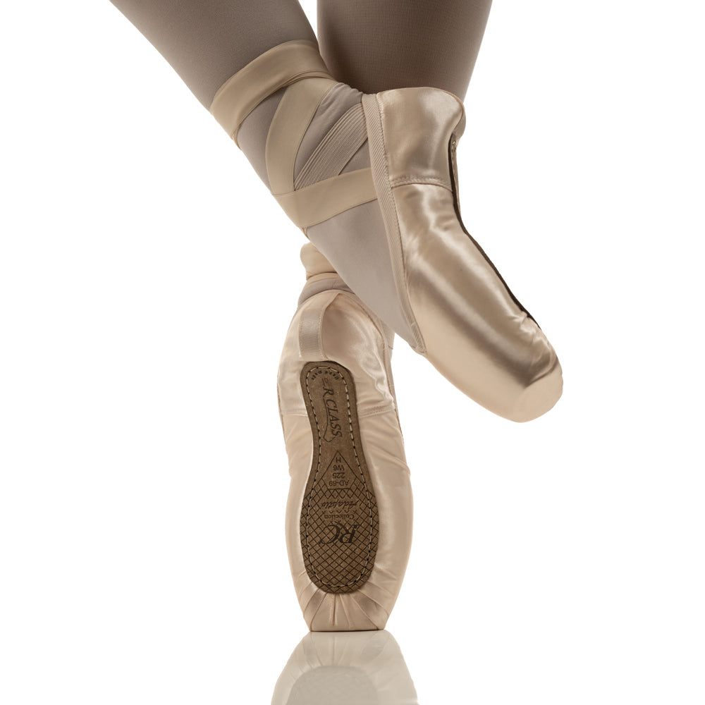 R-Class Soleia Pointe Shoe - H Shank, AD69